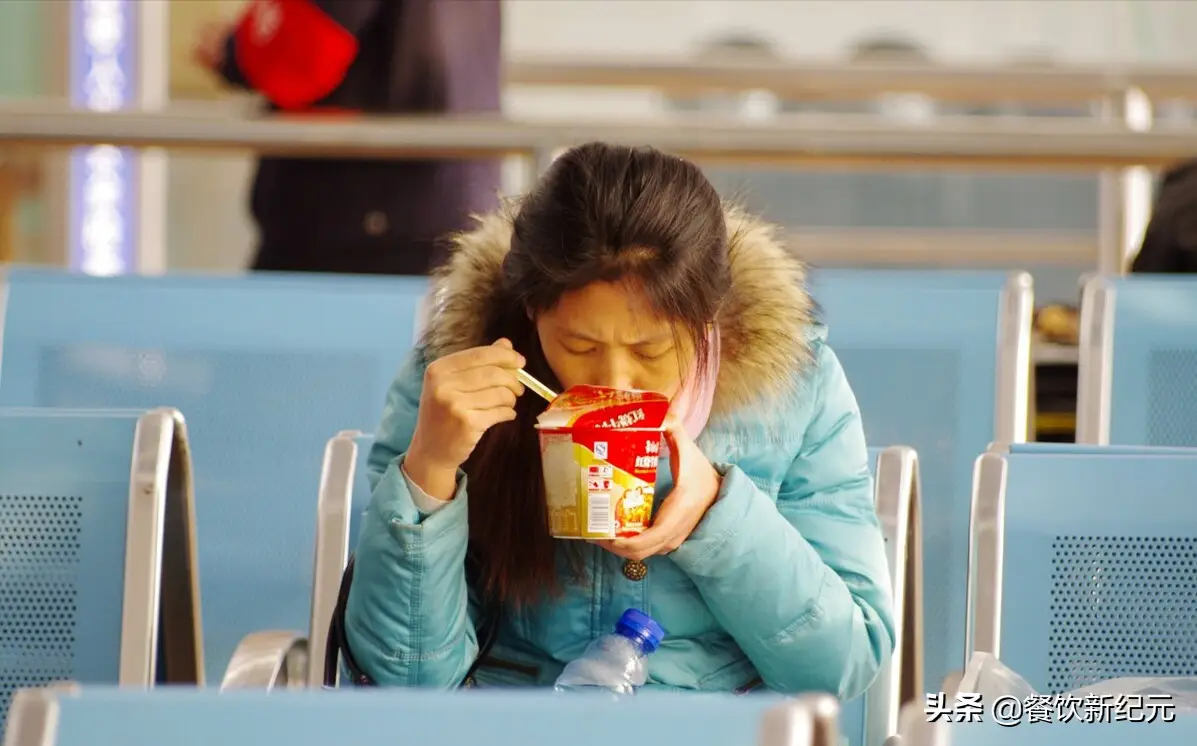 领盒饭是死的意思吗_领了盒饭是被杀的意思吗_领盒饭是什么网络语言