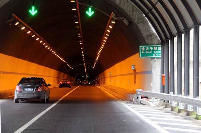 能查超速出来本地吗_本地超速多久能查出来_怎么查超速的地点